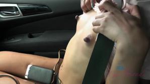 You get to know Demi Lopez and her juicy ass in Hawaii